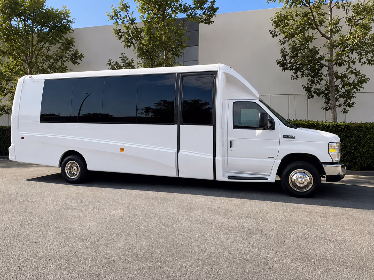 book the perfect ride for your next bachelor or bachelorette party 1