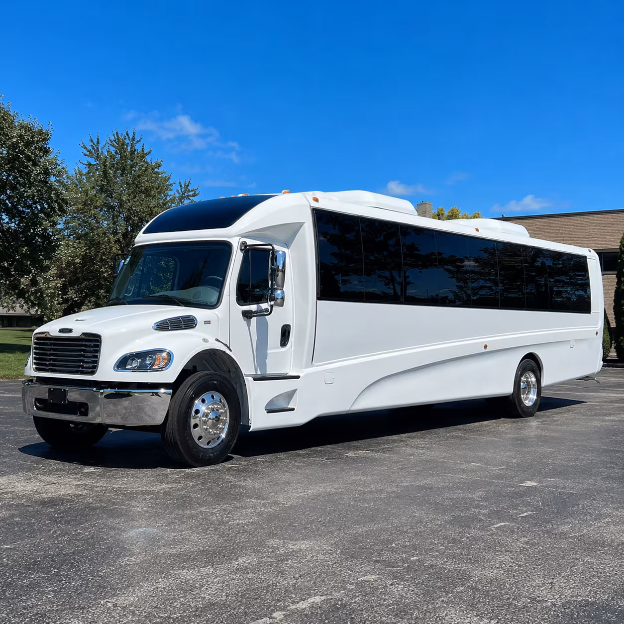 homestead 20 passenger minibus