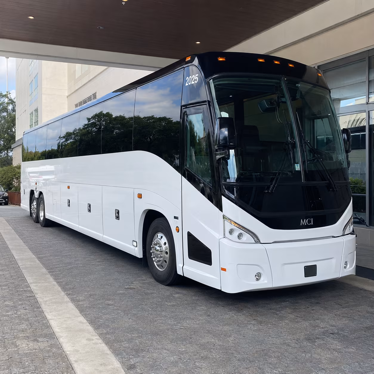 homestead 54 passenger charter bus