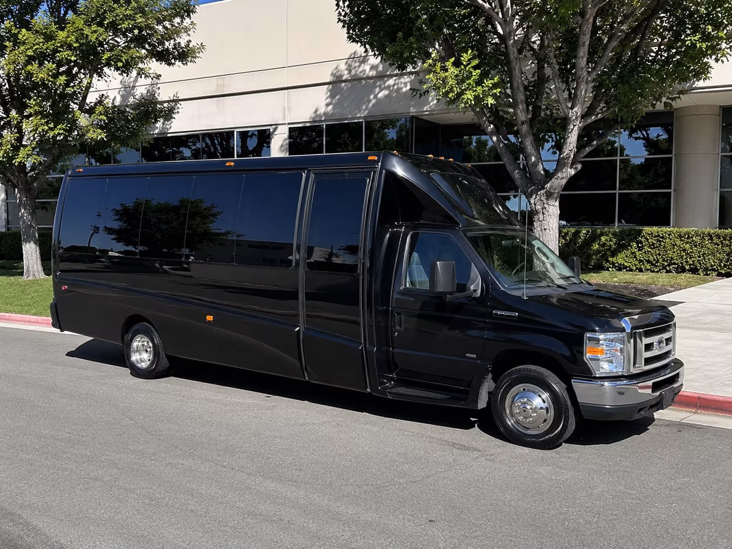 homestead speedway event shuttles airport connections